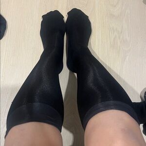 Black socks - 🧦